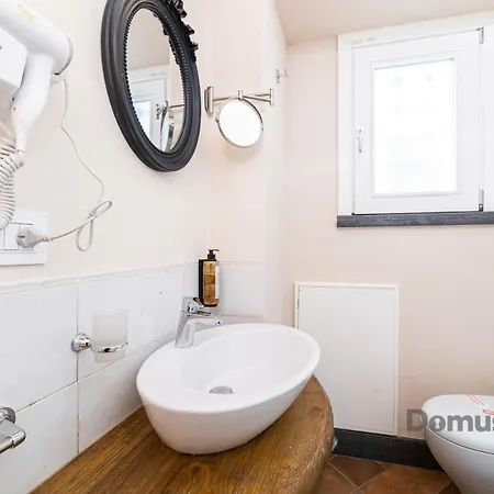 Piazza San Domenico By Domusextra *