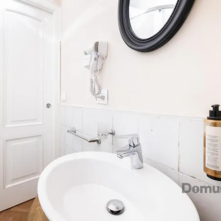 Σπίτι διακοπών Piazza San Domenico By Domusextra Νάπολη